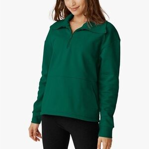 Beyond Yoga Trek Pullover in Meadow Green